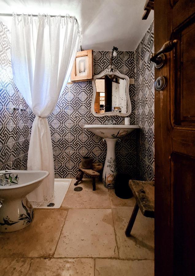 Residenza Fenicia Bed and Breakfast Locorotondo Buitenkant foto
